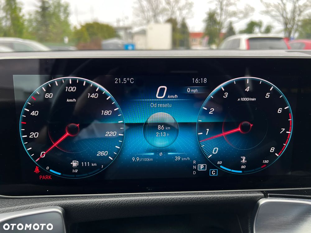 Mercedes-Benz GLB - 22