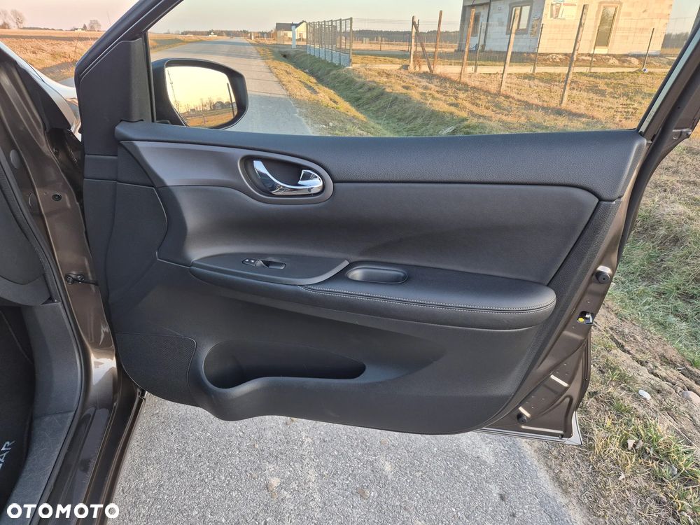 Nissan Pulsar 1.2 DIG-T Tekna - 24