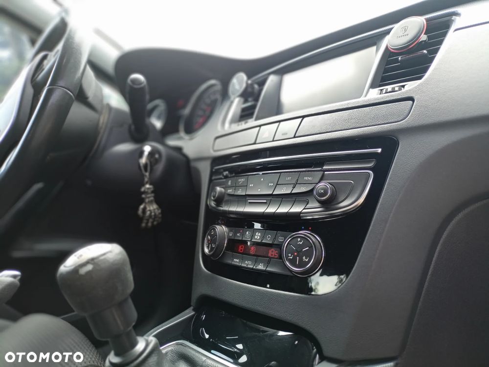 Peugeot 508 2.0 HDi Active - 12
