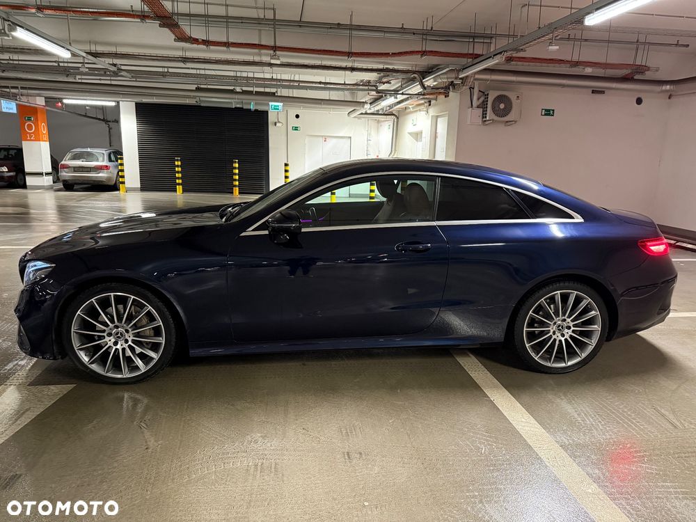 Mercedes-Benz Klasa E 220 d 4-Matic 9G-TRONIC - 4