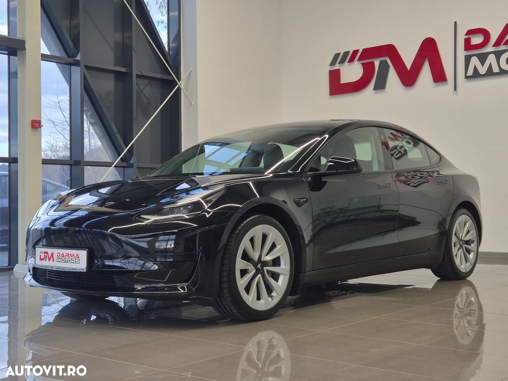 Tesla Model 3 Standard Reichweite Plus Hinterradantrieb - 4
