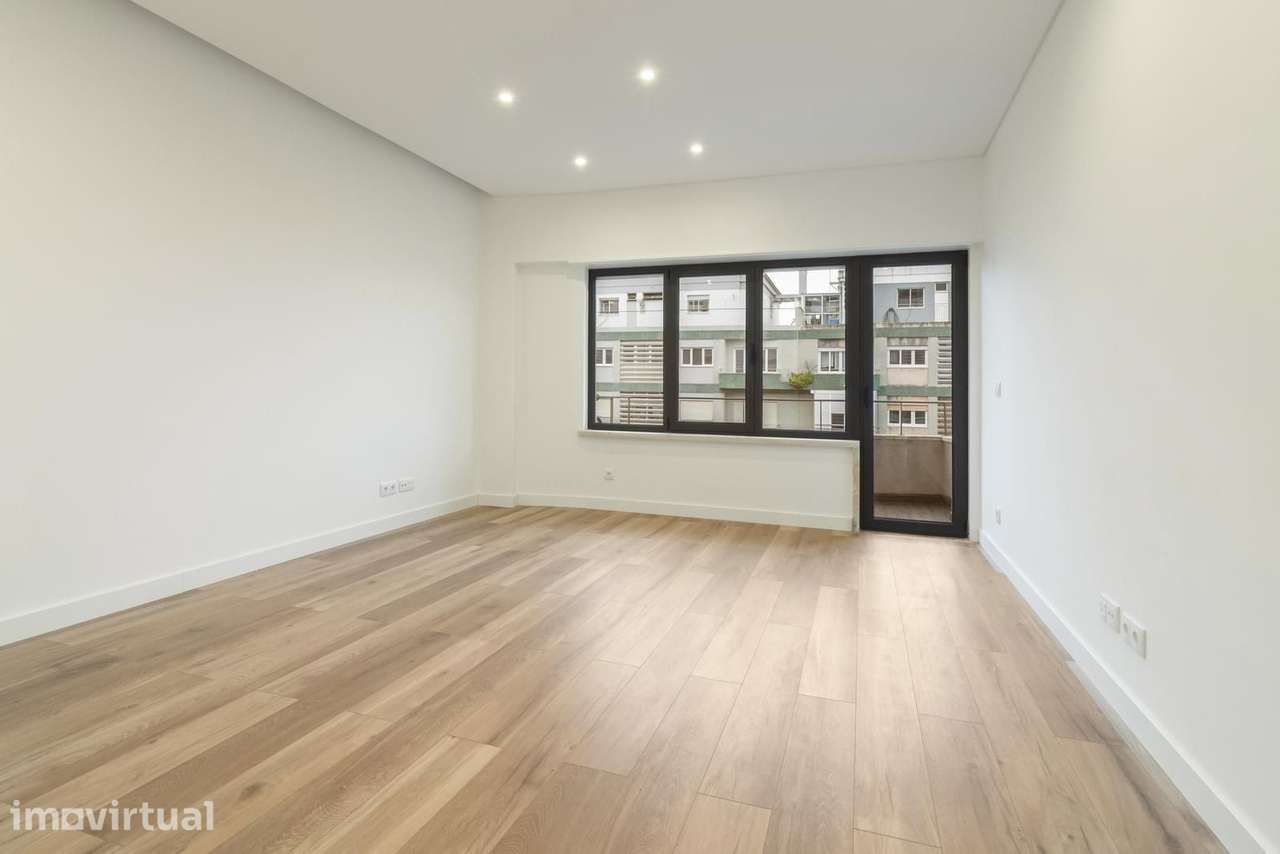 Apartamento T3 com varanda, Restelo, Lisboa - Grande imagem: 5/34