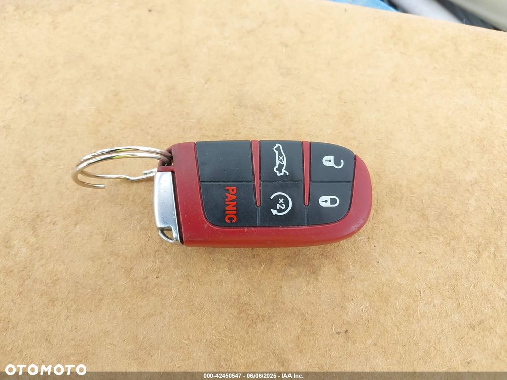 Dodge Challenger 6.4 Scat Pack - 8