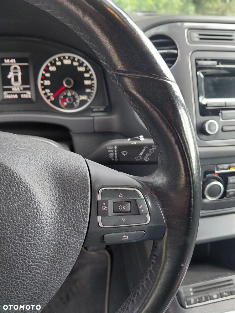 Volkswagen Tiguan - 30