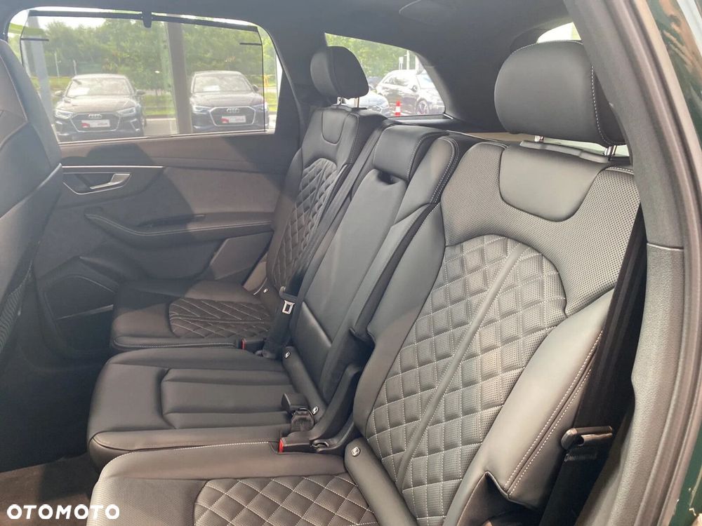 Audi Q7 - 12