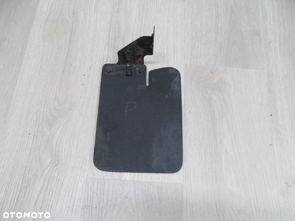 PIAGGIO PORTER HIJET PFAU 1.3 06- CHLAPACZ TYL PRAWY - 1