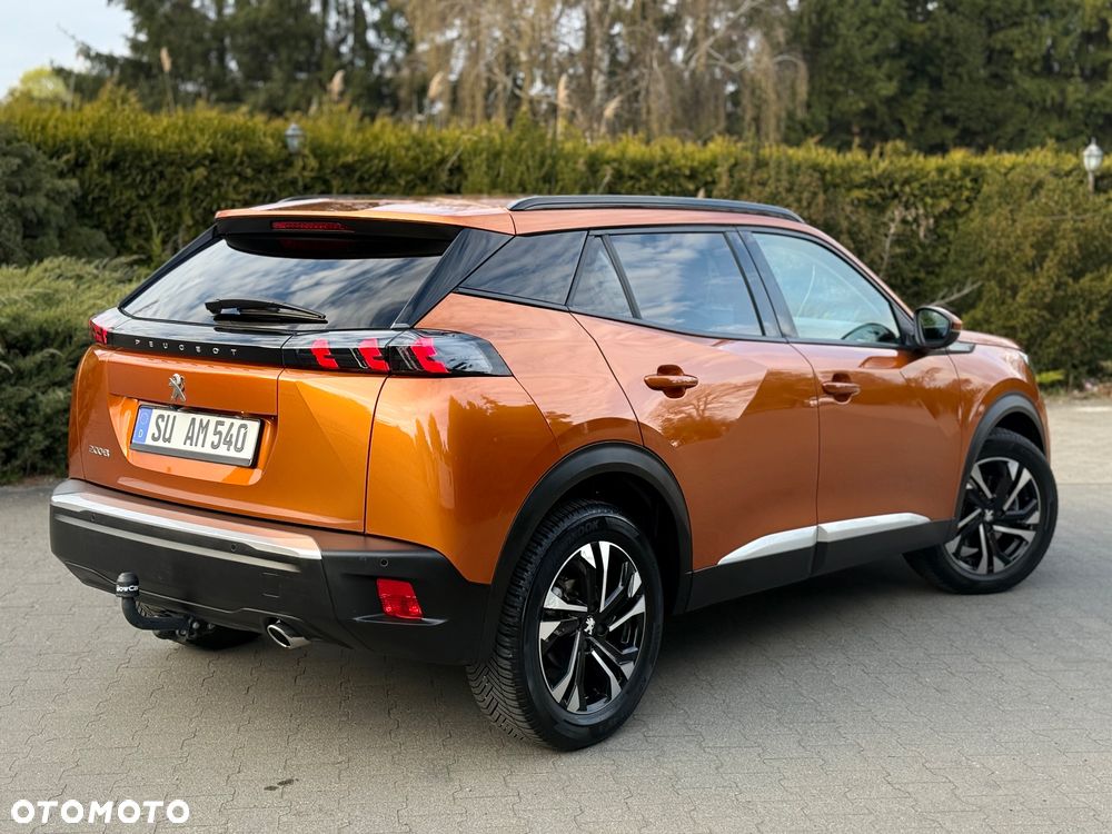 Peugeot 2008 BlueHDi 130 EAT8 Allure Pack - 32