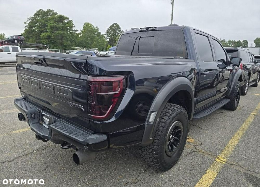 Ford F150 - 4