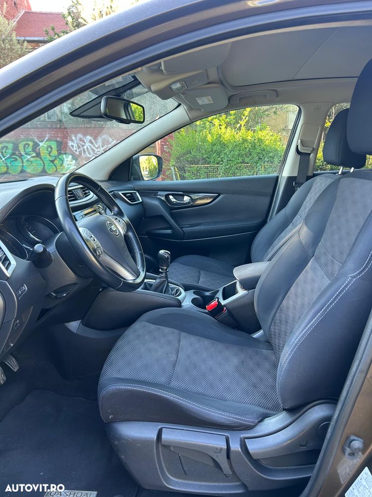 Nissan Qashqai 1.5 DCI TEKNA - 2