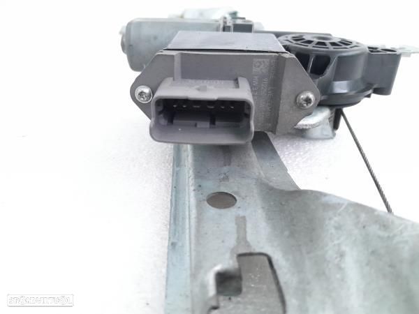 Elevador Tras Esq  Peugeot 3008 Veículo Multiuso (0U_) - 3