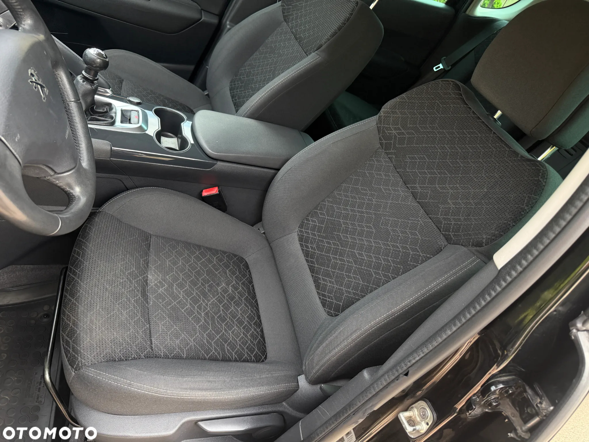 Peugeot 3008 2.0 HDi Active - 12