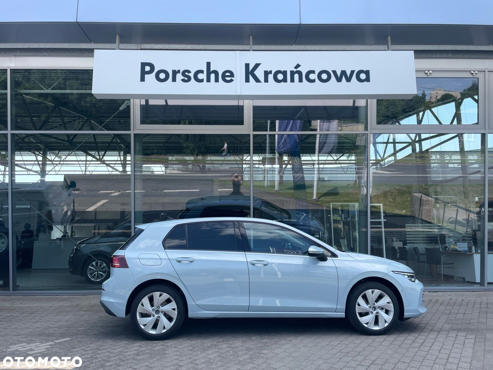Volkswagen Golf - 9