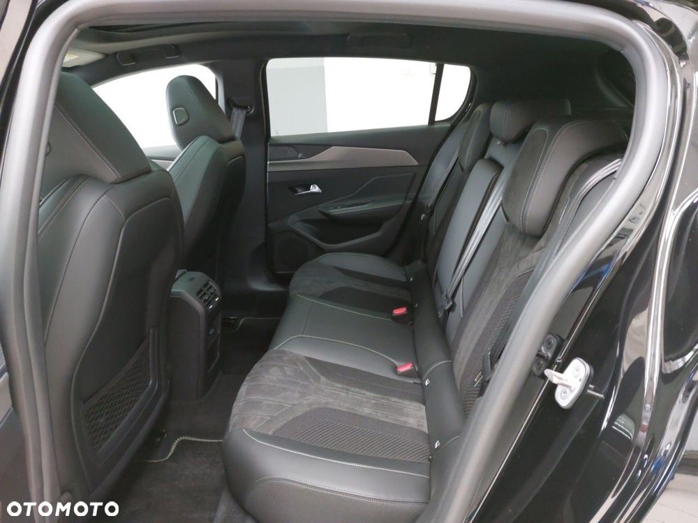 Peugeot 308 1.2 PureTech GPF GT S&S EAT8 - 11