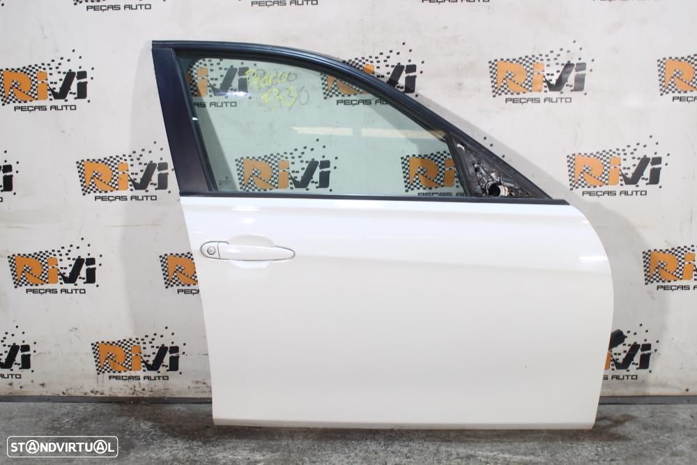 Porta Frente Direita Bmw 3 (F30, F80)  41007298566 / Pendura Passageir - 1