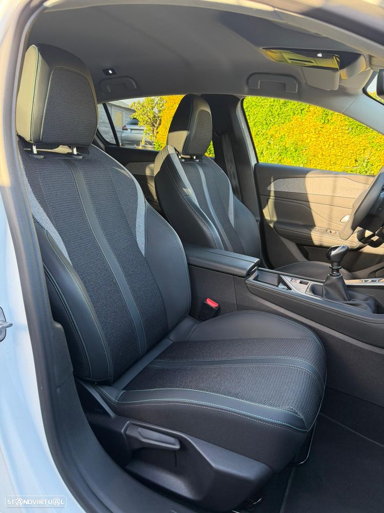 Peugeot 308 1.2 PureTech Allure - 9