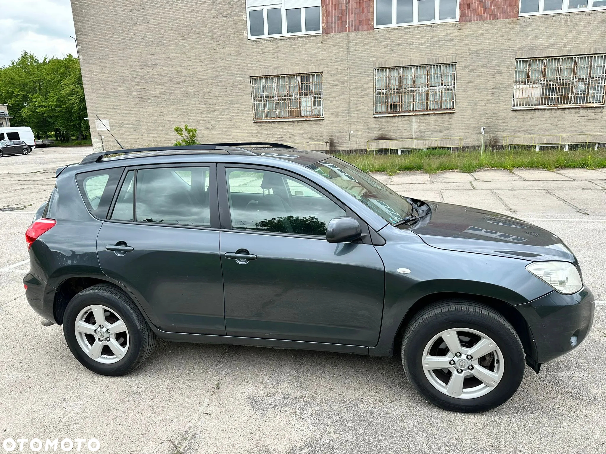 Toyota RAV4 2.0 VVT-i Sol - 2