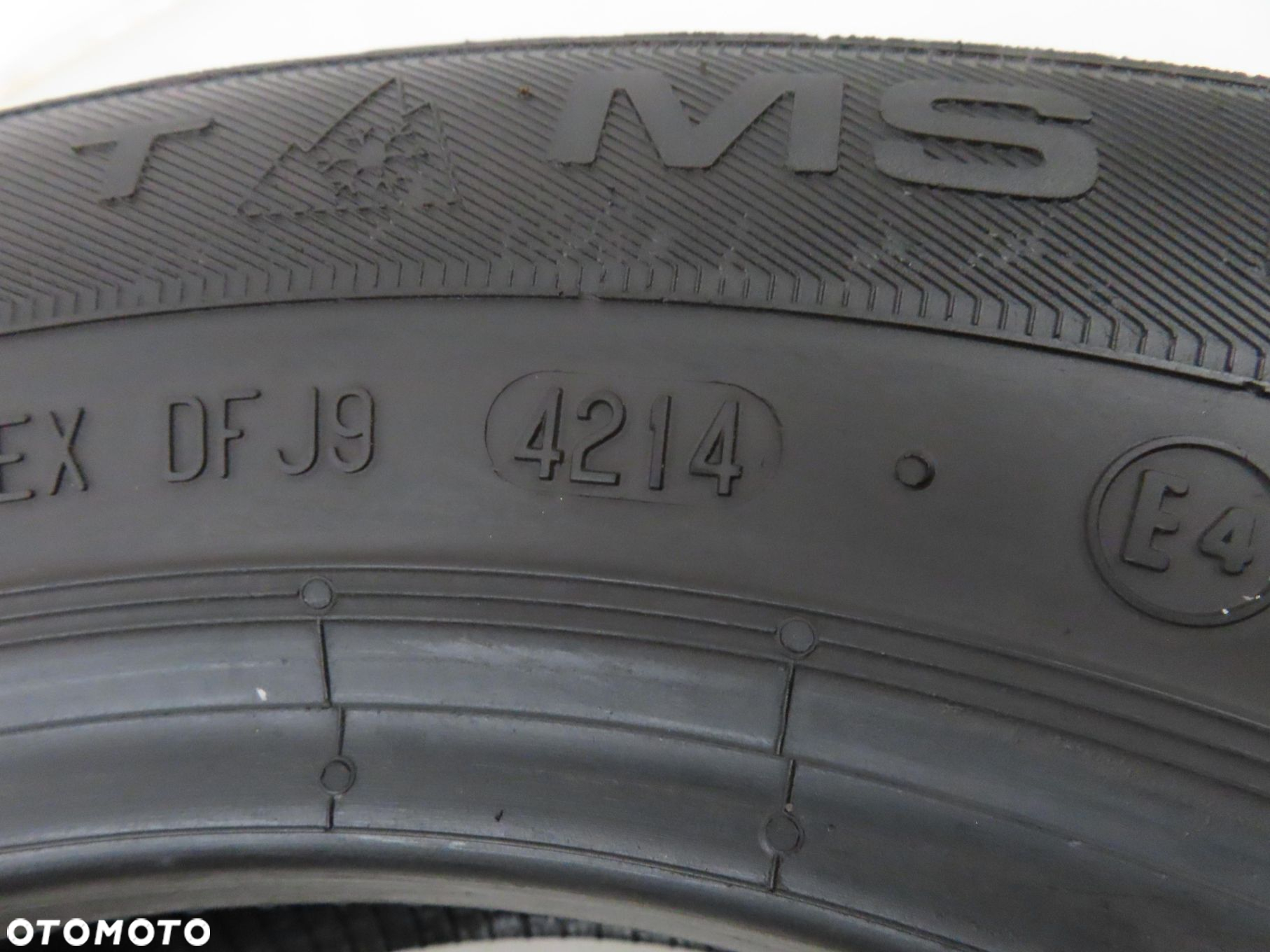 175/65R14 OPONA ZIMOWA Uniroyal MS plus 77 82T - 2