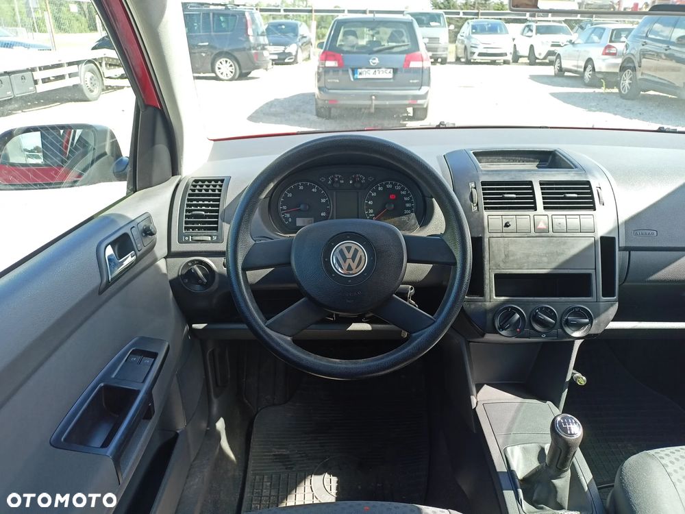 Volkswagen Polo - 10