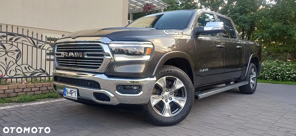 Dodge RAM 5.7 4x4 - 2