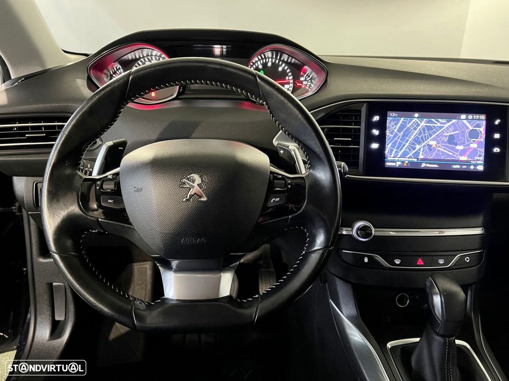 Peugeot 308 SW BlueHDi 130 EAT8 Style - 12