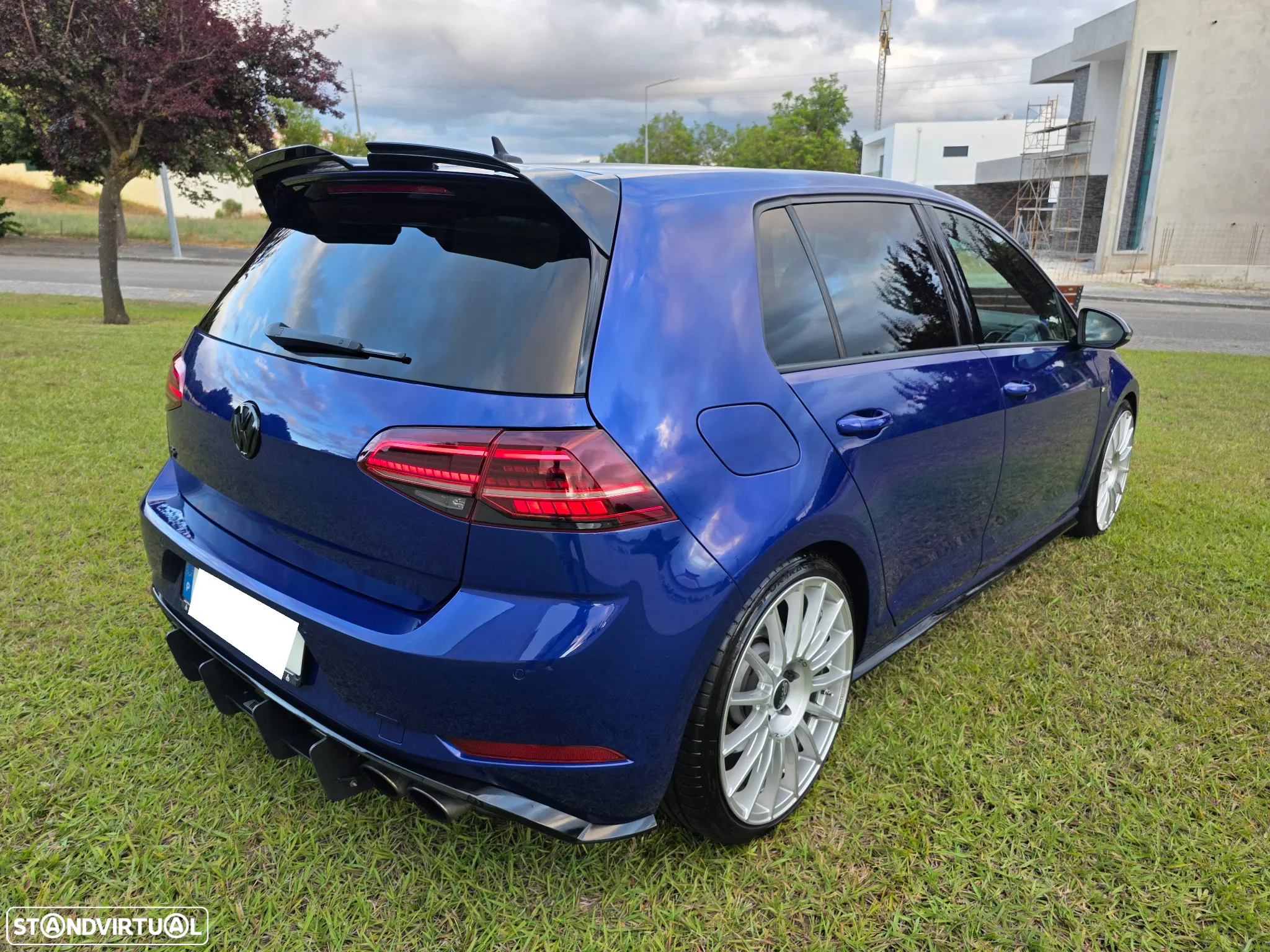 VW Golf 2.0 TSI R DSG - 2