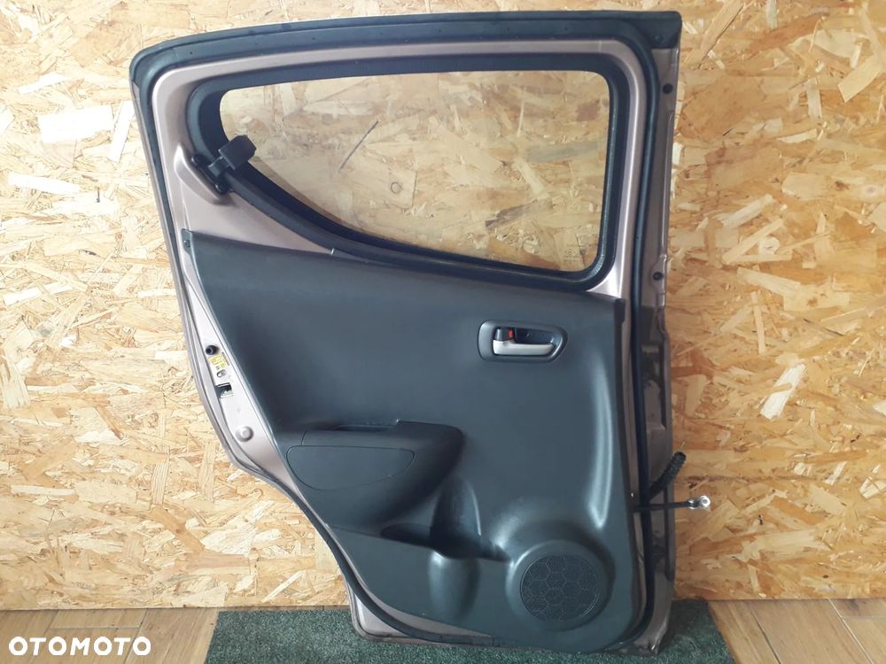 Drzwi Lewy Tył Suzuki Alto VI ZKV - 12
