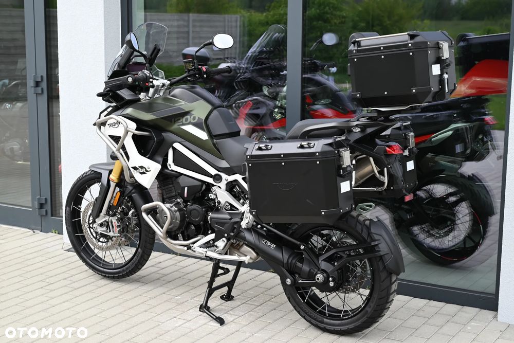 Triumph Tiger - 40