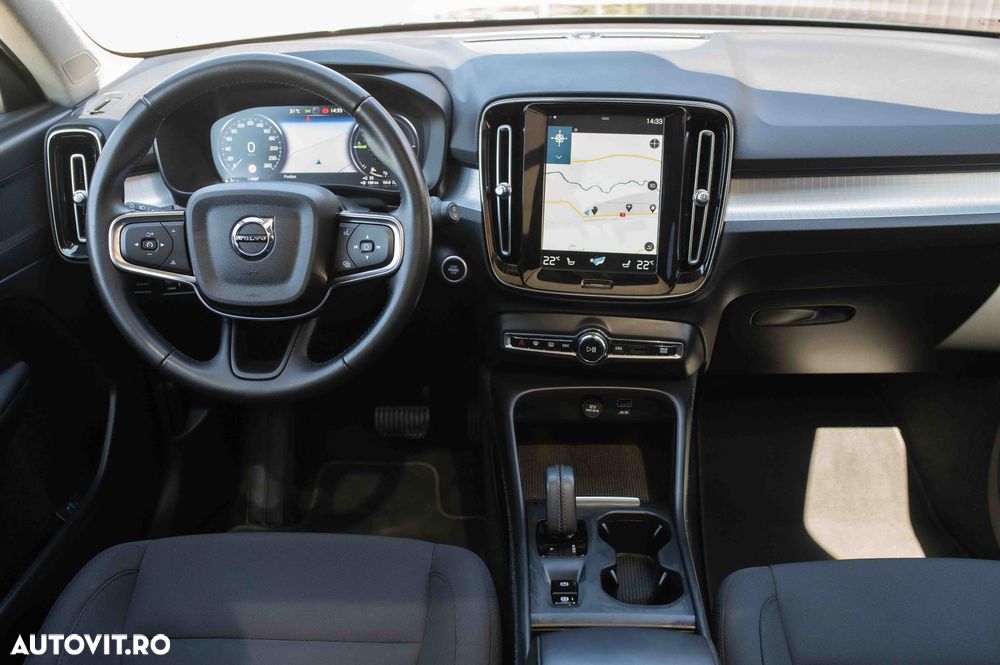 Volvo XC 40 T4 Recharge DKG Inscription Expression - 36