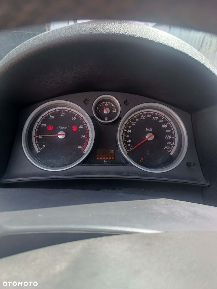 Opel Astra 1.6 Sport - 9