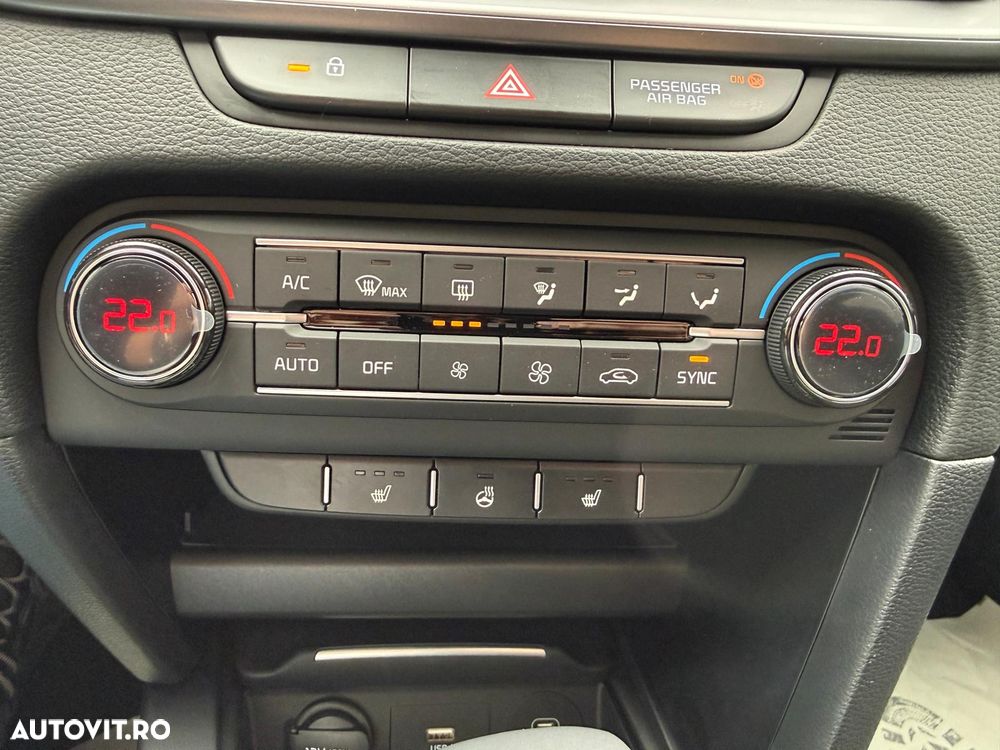 Kia XCeed 1.0 T-GDI MHEV 7DCT City - 26