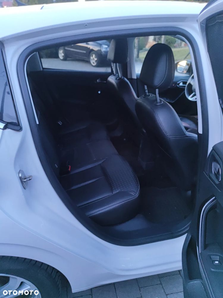 Peugeot 208 1.6 e-HDi Allure STT - 13