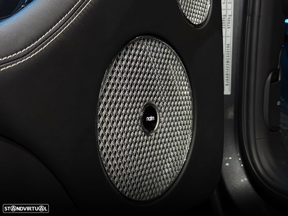 Bentley Bentayga V8 Atelier Edition - 21