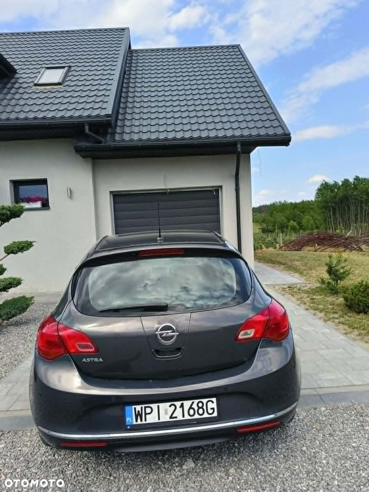 Opel Astra - 12
