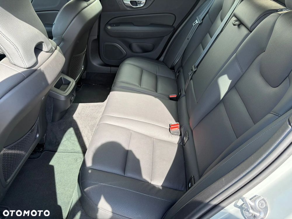 Volvo V60 B4 B Core - 15