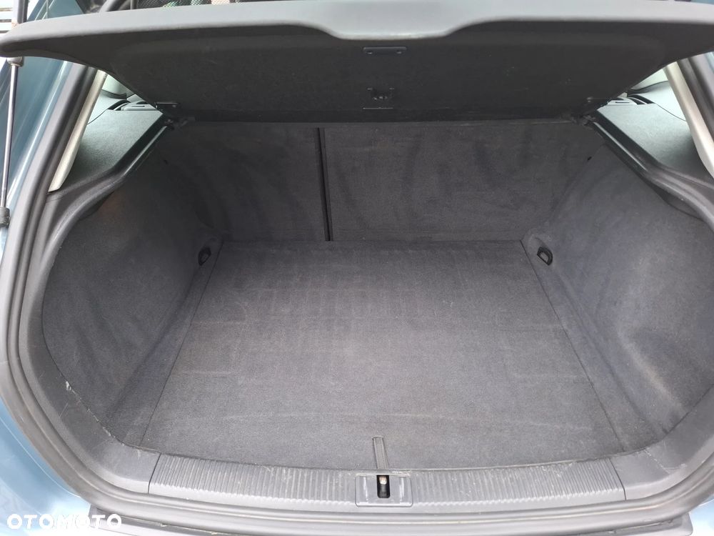 Audi A3 Sportback 2.0 TDI DPF quattro Ambiente - 7