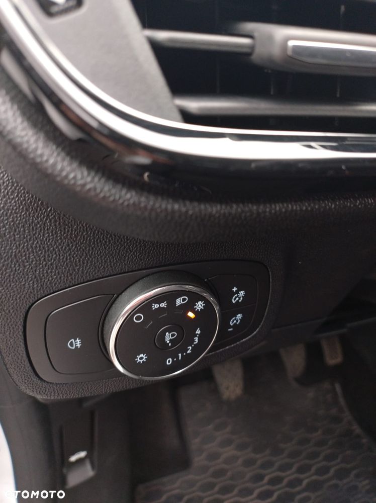 Ford Fiesta 1.0 EcoBoost Hybrid S&S ACTIVE - 14
