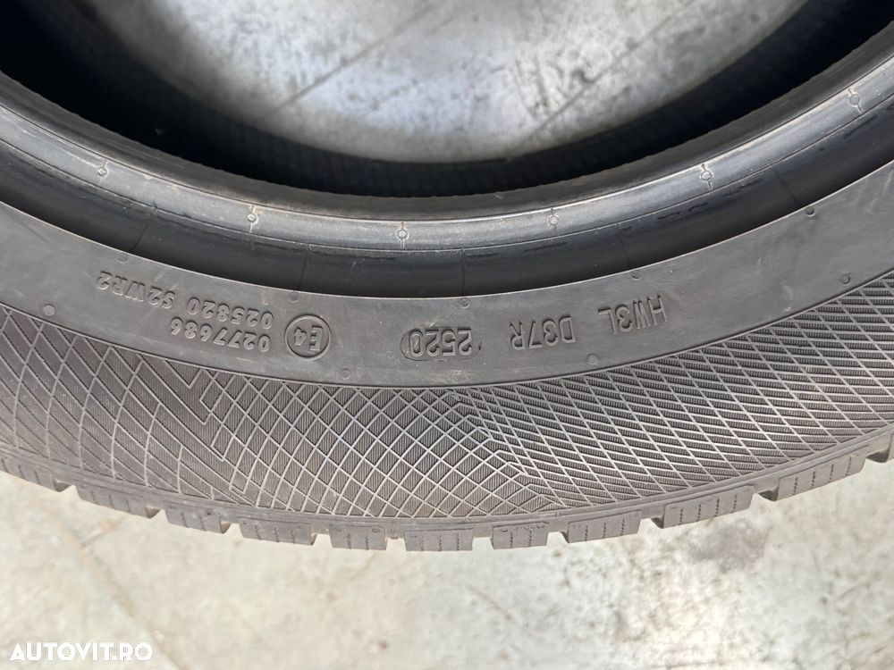 Vând 4 anvelope 235/55/18 Continental de iarnă ca noi - 9