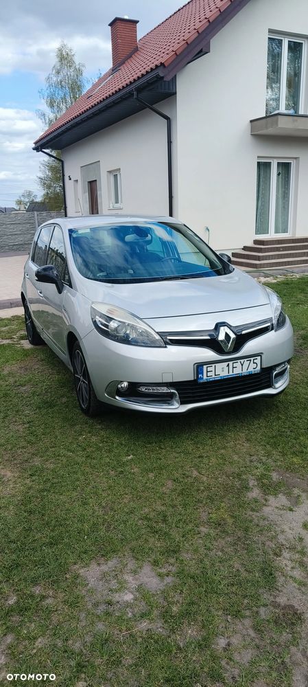 Renault Scenic - 1