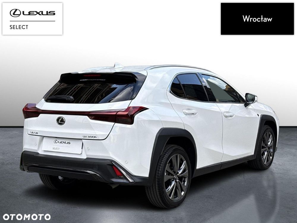 Lexus UX 300h F Sport Design - 5