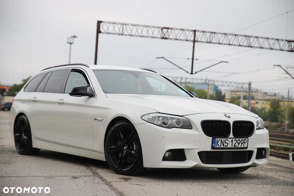 BMW Seria 5 525d xDrive - 8