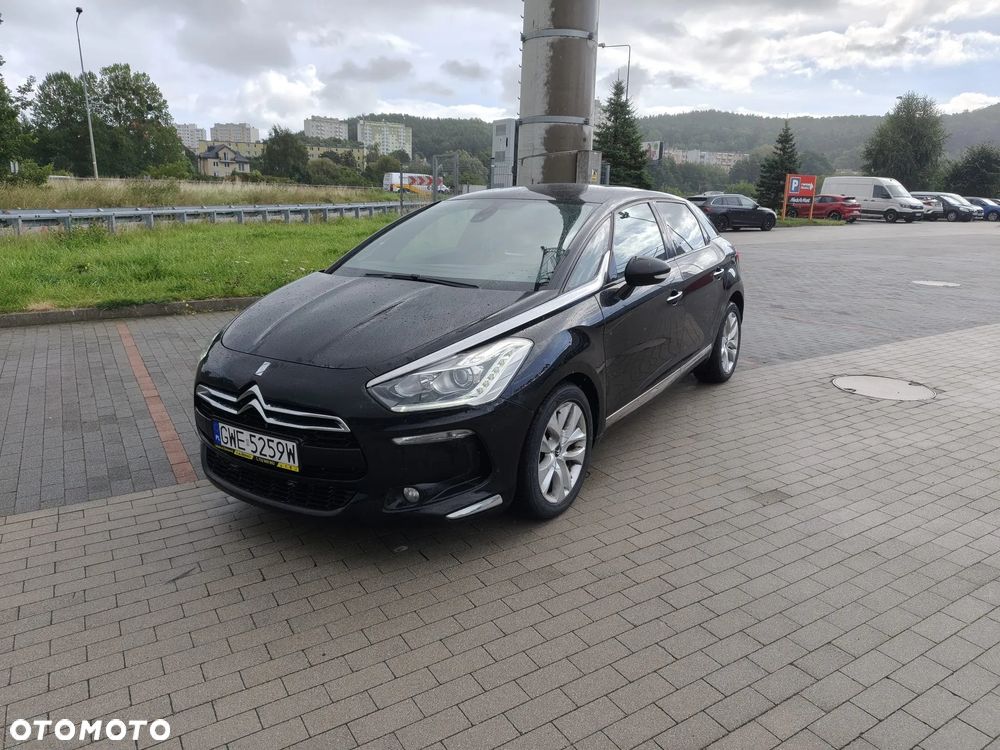 Citroën DS5 HDi 165 SportChic - 1