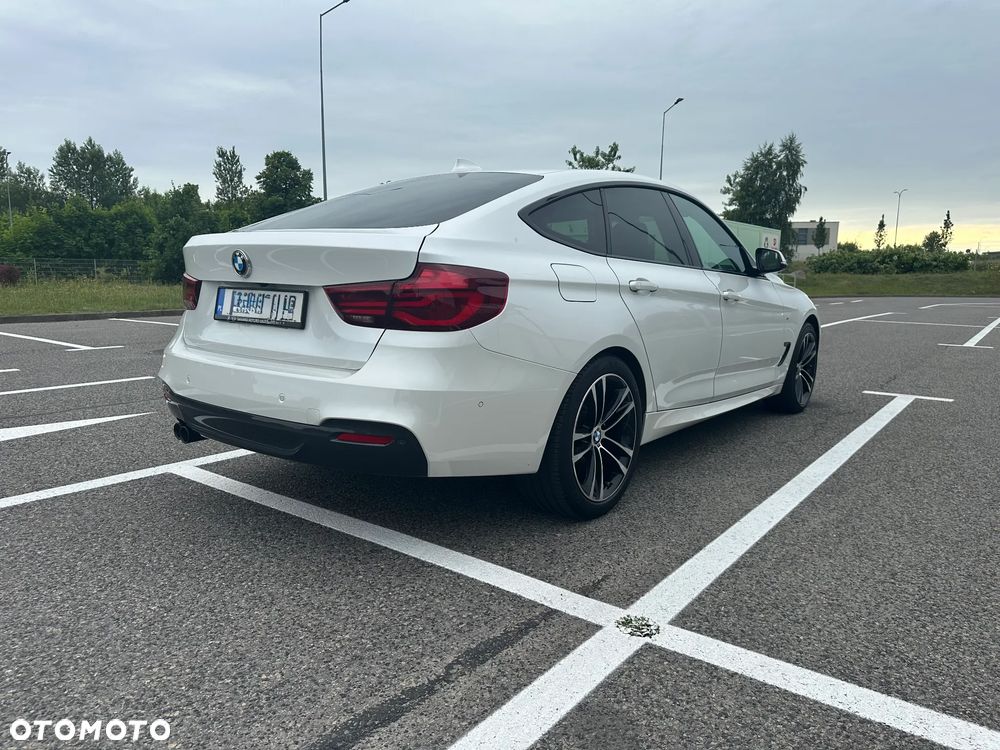 BMW 3GT 320d xDrive M Sport - 6