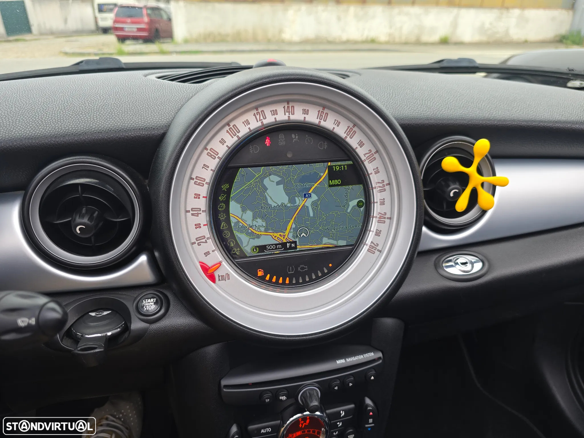 MINI Cabrio Cooper D - 6