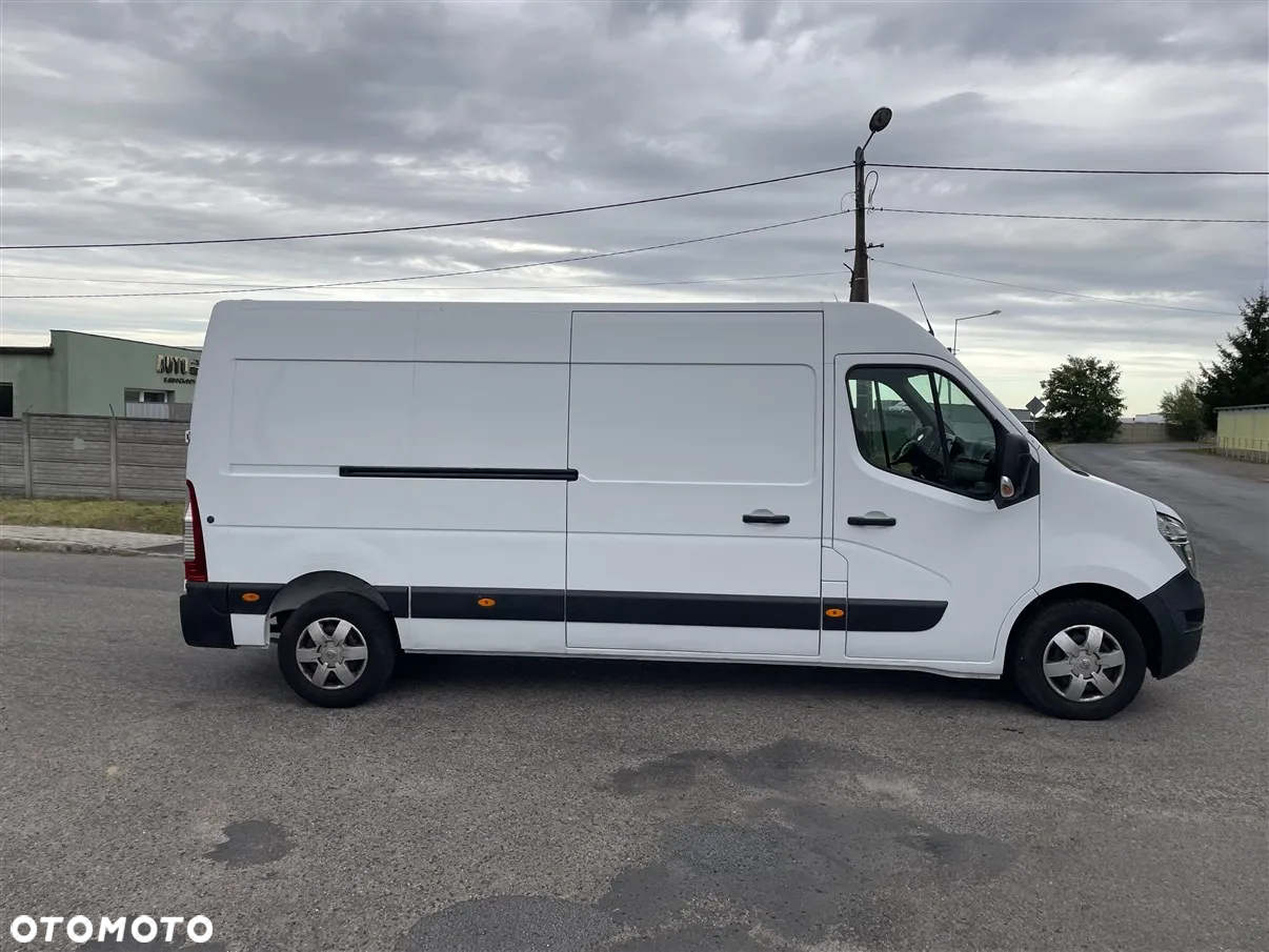 Nissan NV400 - 6