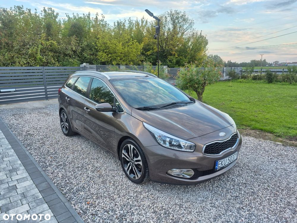 Kia Ceed - 1