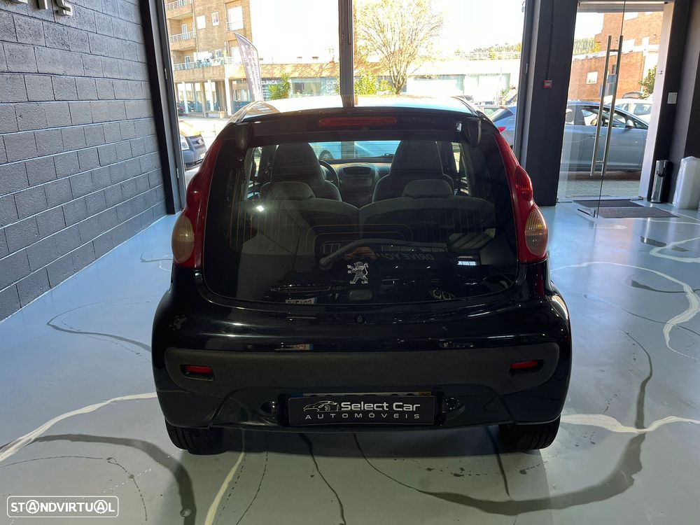 Peugeot 107 1.0 Urban - 7