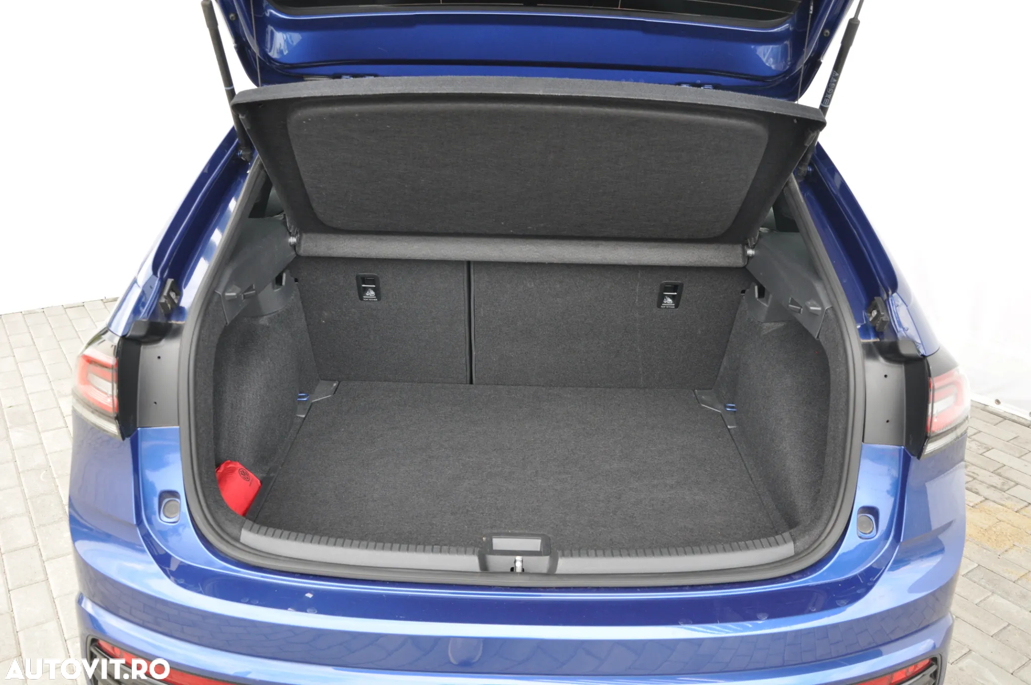 Volkswagen Taigo 1.5 TSI DSG R-Line - 26