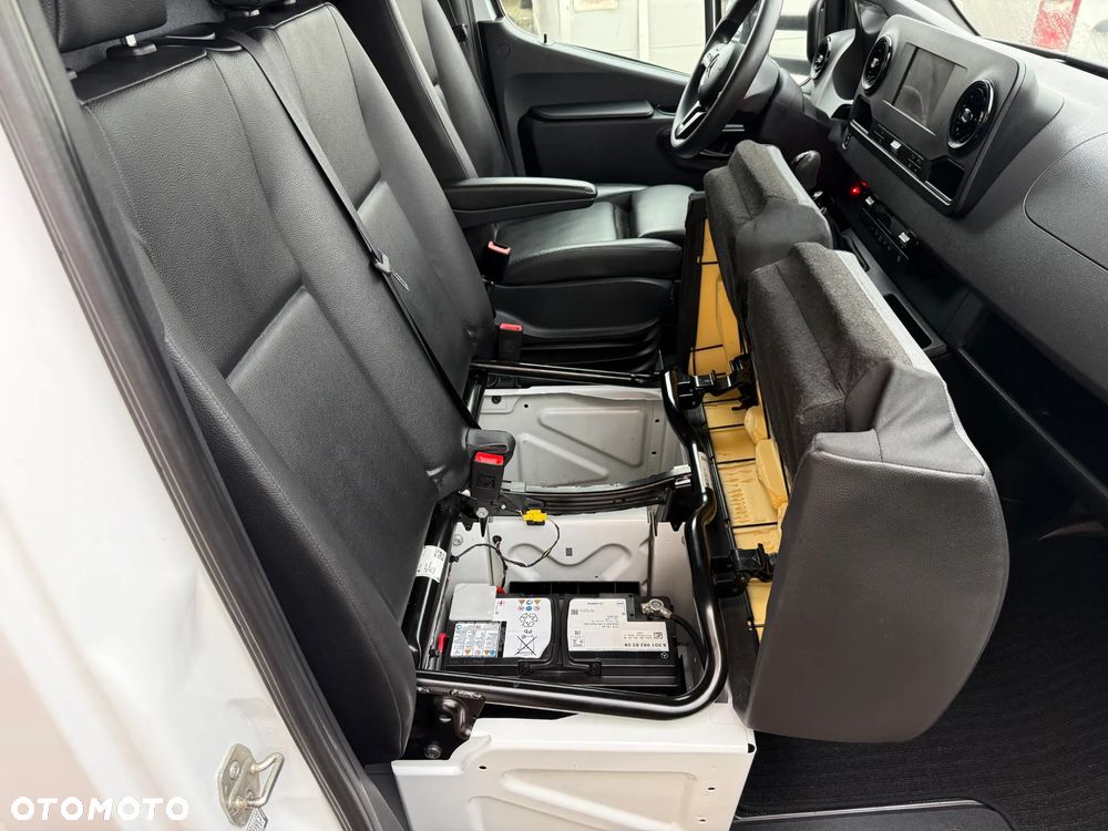 Mercedes-Benz Sprinter 516 CDI Izoterma Winda - 34