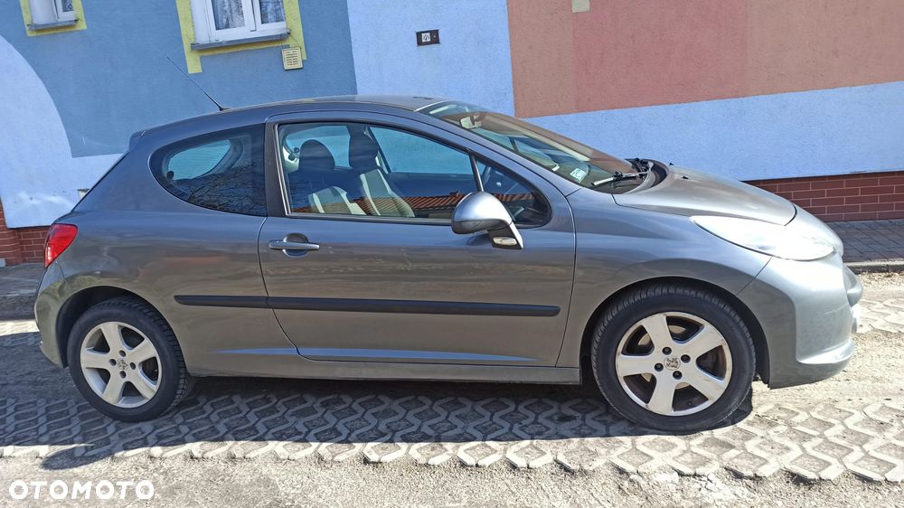 Peugeot 207 1.4 16V Trendy - 7