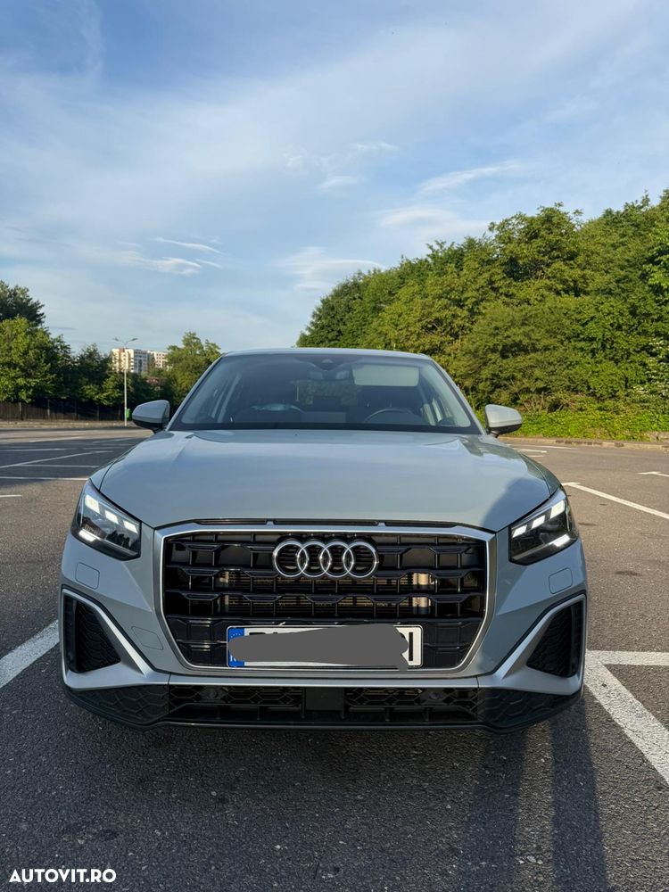 AUDI Q2
